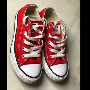 Kids Red low top converse size12